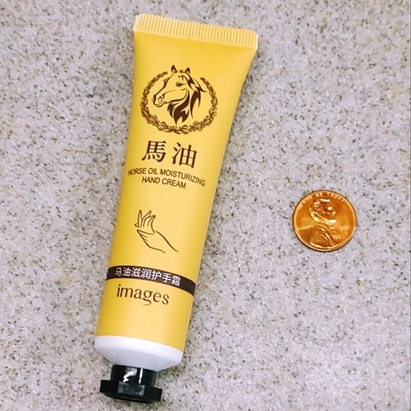NEW 2 TUBES IMAGES HORSE OIL HAND CREAM MOISTURIZING LOTION TRAVEL SIZE - Picture 2 of 7